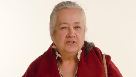 Linda Coombs Headshot